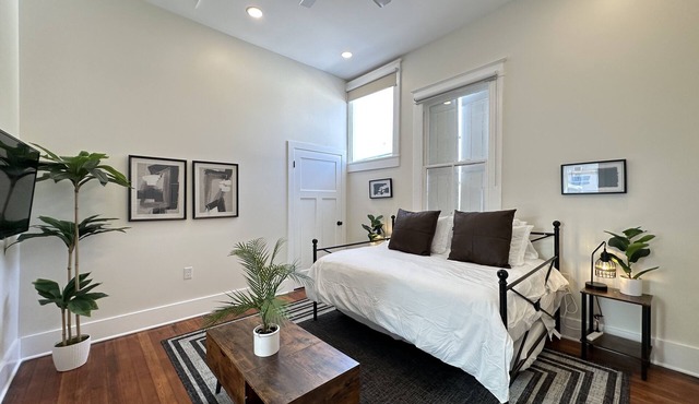 Natural Historic New Orleans Home 7 Mins to FQ!