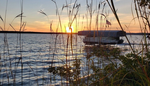 Nepenthe Resort Your upnorth tranquility Sleeps 10