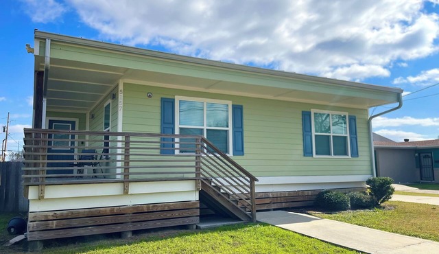 NEW Modern 3bd retreat in fabulous NOLA