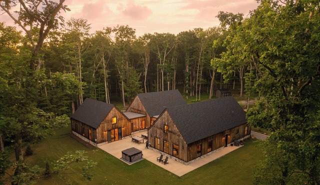 New! Modern Lake Area Home w/Hot Tub!