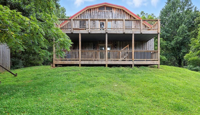 NEW! Secluded Mountain Retreat with Stunning Views