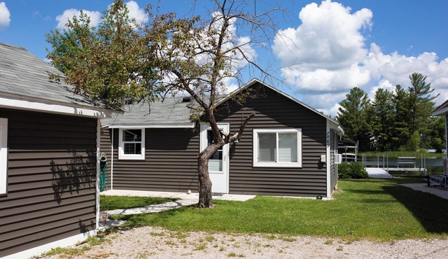 Noble Cottage : The Ultimate Summer Escape – Book Your Stay Today!