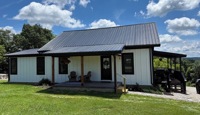 Our Escape~ 4 bedrooms ~ Lake Cumberland ~ Beaver Creek Marina ~ Boating Fishing