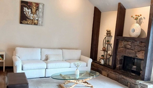 Perfect and cozy 3-2 bedroom house in Tulsa!