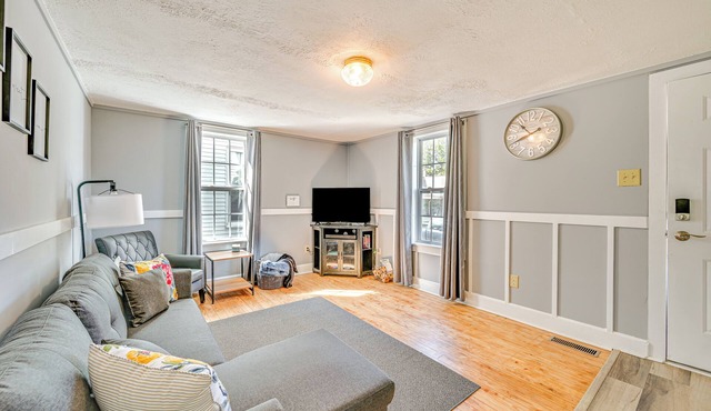 Pet-Friendly Apt: Yard & Fire Pit in Boonville