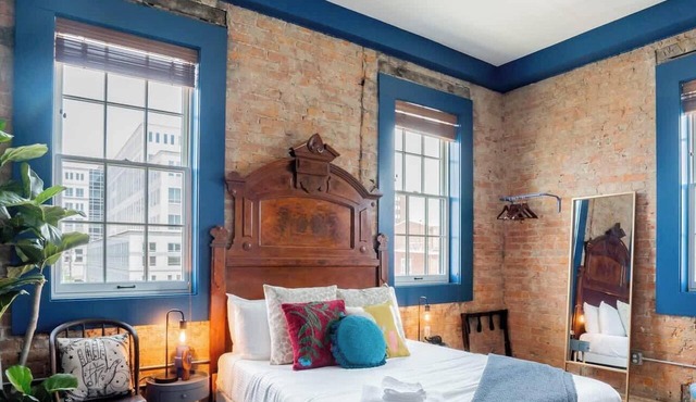 Pickle Factory Hotel—1BR Beside New Distillery!