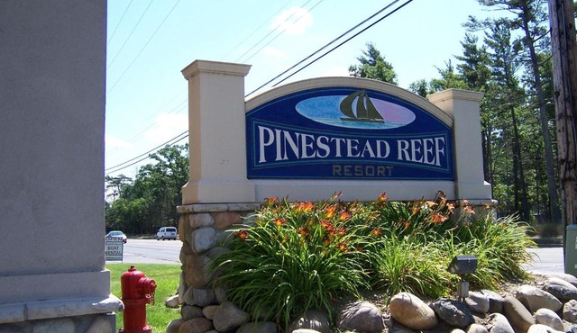 Pinestead Reef Resort