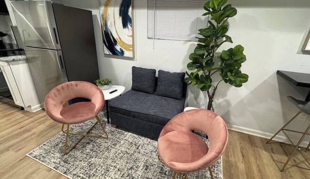 Private 1BR Home Parking Near Metro in Washington