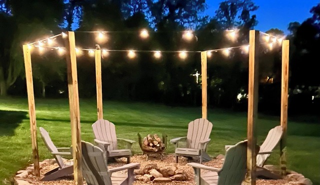 Private home beautiful mountain views, near dwtn Asheville, Hot tub, fire pit