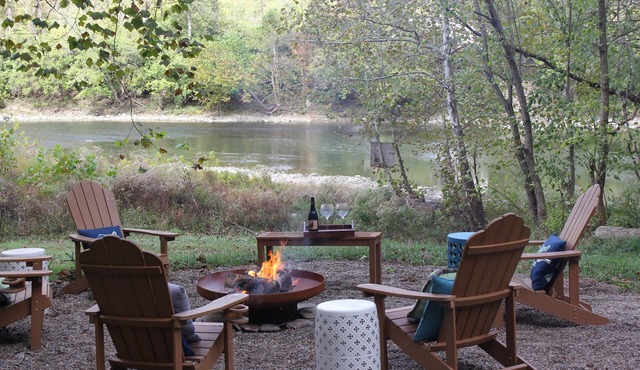 Private River House on 5 acres directly on the Little Miami River