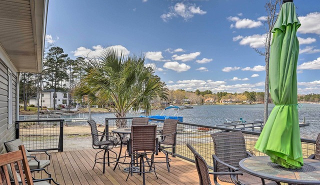 Quiet Lakefront Retreat w/Boat Ramp & 2 Docks