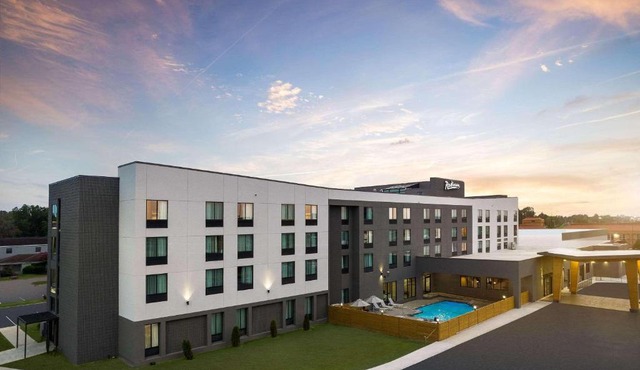 Radisson Hotel West Memphis