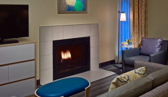 Rare Gem! 4 Convenient Units, Pool, Free Breakfast, Pets-Friendly Property