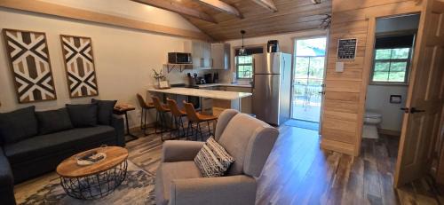Recreational Therapy- Private 2 Bedroom with Hot Tub and Firepit