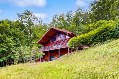 Red Lantern Lodge