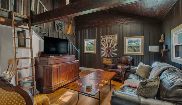 River Lodge Getaway Where Rustic Meets Music City