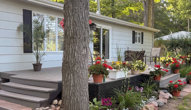 Riverfront escape at Q’s River Place, a 3 bedroom year round getaway