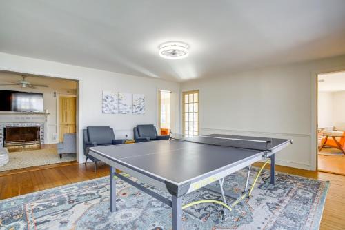 Riverfront Gem w/Fire Pit in Eden