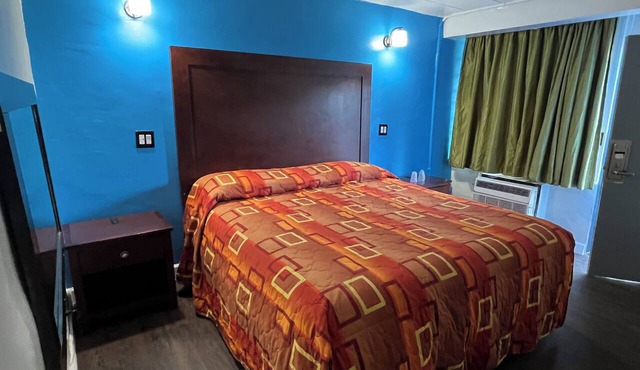 Riviera motel