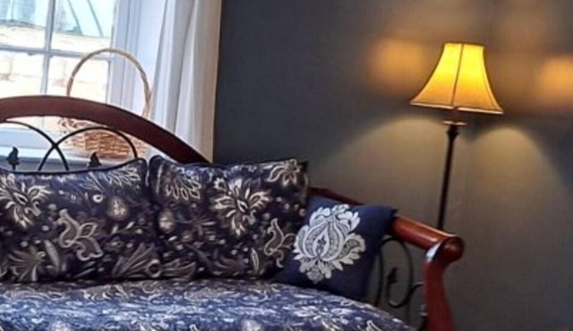 Room In Central Historic Downtown (RARE) Potomac