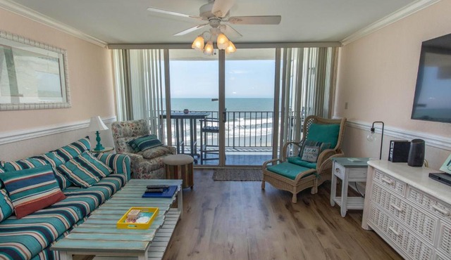 ROYAL GARDEN RESORT 401 condo