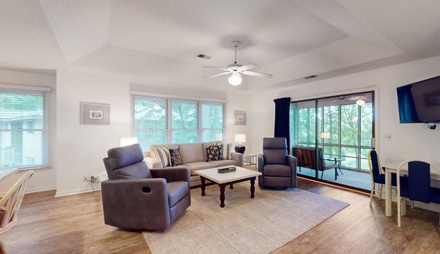 Sea Trail Golf Beach: 3rd-Floor | Balcony