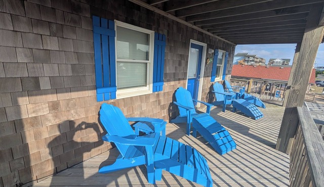 Semi-Oceanfront Gem in the Heart of KDH - Steps to Beach, Dining & Dog Friendly!