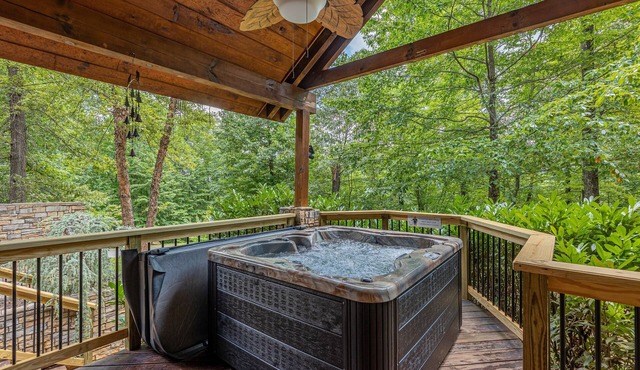 Sevierville 14 - Three Bedroom Villa, Sleeps 12