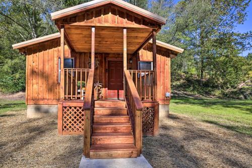 Silver Creek Cabin w/Hiking < 1 Mi to Town!