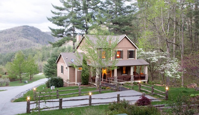 Sleep To The Sounds of Kiesse Creek - Best Location!