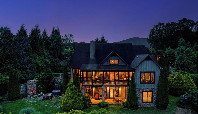 Sleeps 22 On 17 Acres, River Access, Pet Friendly