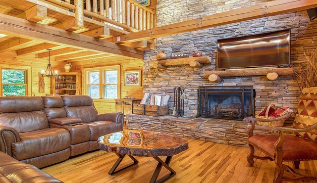 Smoky Mountain Retreat Home Gated Community