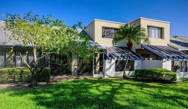 Spacious 3-bedroom condo with a golf course view