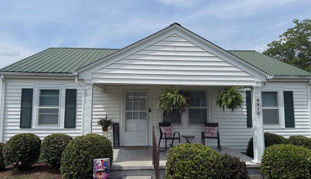 Spacious 3BR Home Near Caesars Virginia Ideal for Families & Work Stays