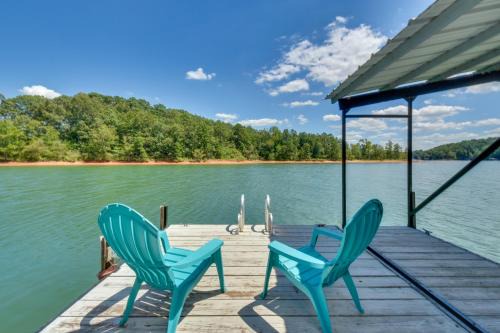 Spacious Lake Hartwell Home w/Private Boat Dock!
