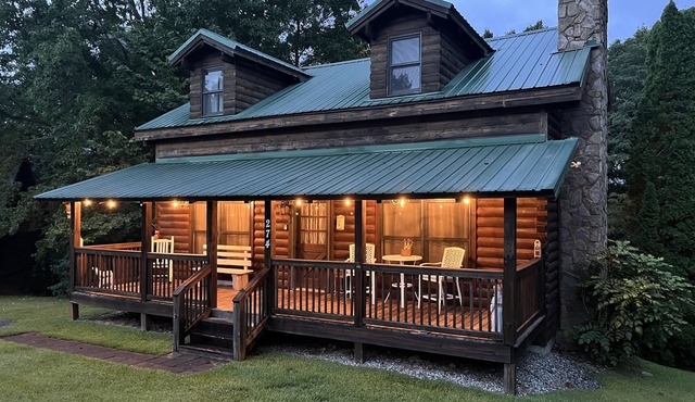Spend Labor Day at Rustic Star- Fiber Wifi! - Close To Callaway Gardens
