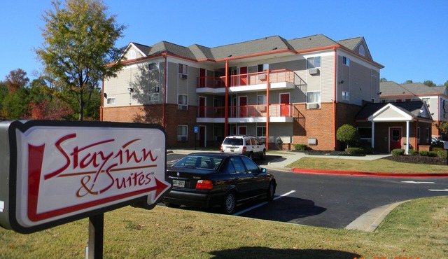 Stay Inn & Suites