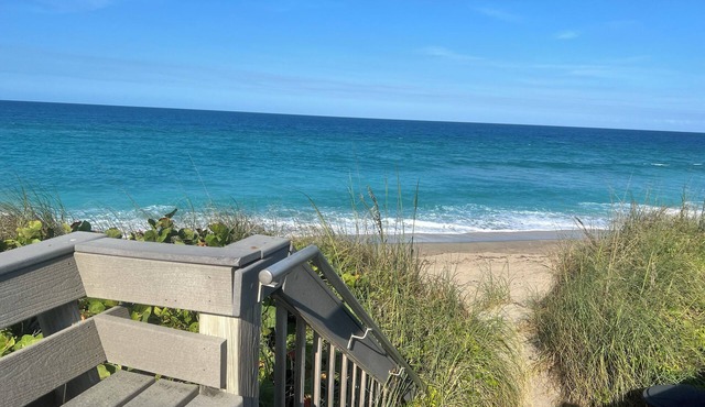 Steps to the beach, pool, & pickleball courts. Relax in this ground-floor condo.