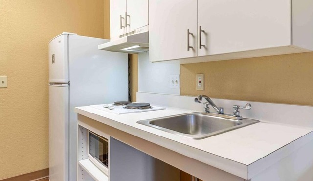Studio 6 Extended Stay Minneapolis Airport Eagan MN