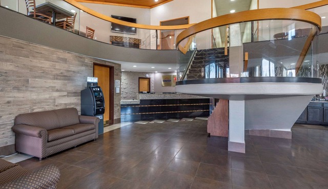 Suburban Studios Lafayette