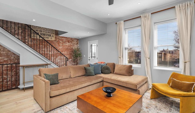 Sunrise+Sunset | TG Park | 3BR | 2 Patios+Parking