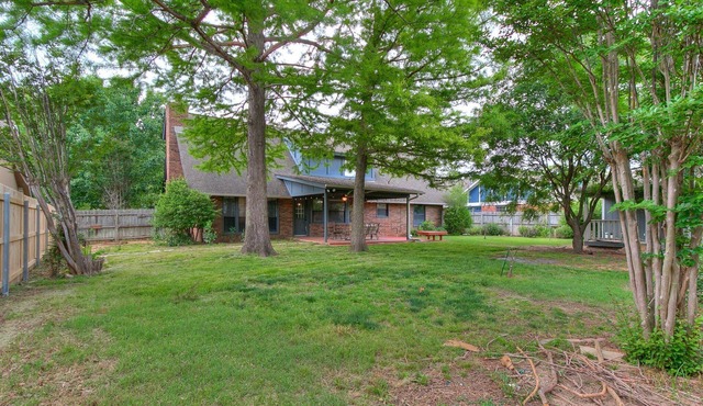 Terrific 5-bedroom house with AC in vibrant Tulsa