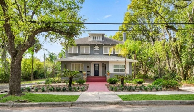 The Arbor | Beautifully Restored 2BR Flat, Treetop Views, Stetson & Downtown