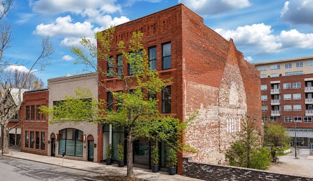 The Charleston at Heirloom Asheville | 2 Combined Downtown Asheville Historic Condos for Groups