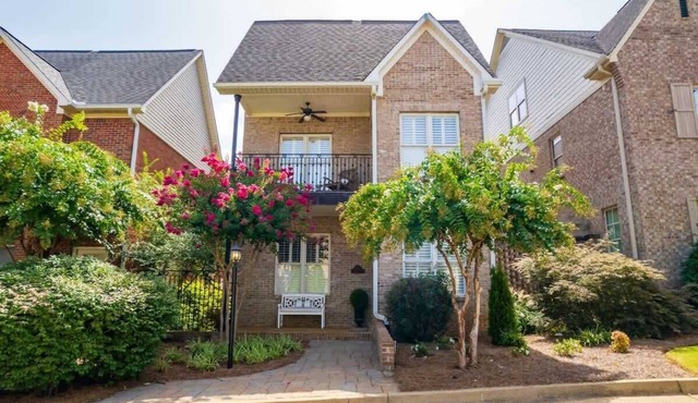 The Charleston by Apex Short Term Stays