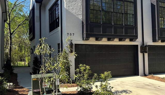 The Manning Luxurious New Construction Walk to the Grove and Square!