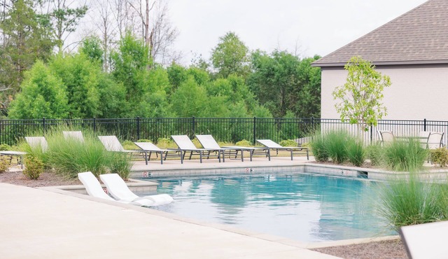 The Oxford Edit: A Chic 3BR in Oxford 2 mi to campus