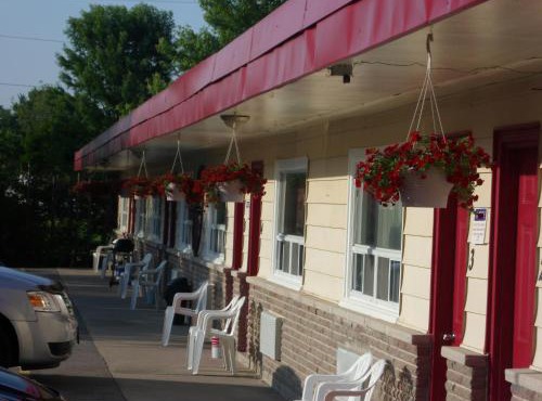 The Silver Birch Motel in Goderich