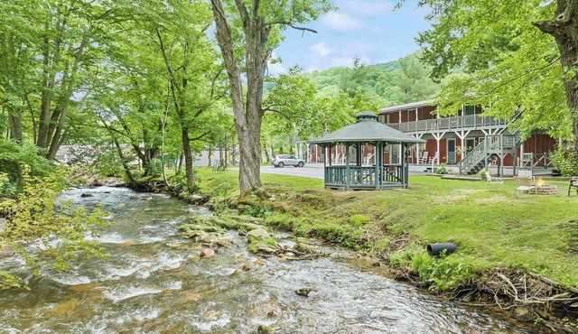 The Valley Inn