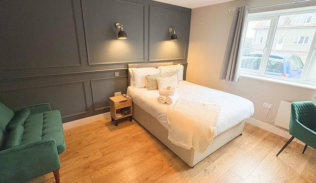 The Willow - Studio 20 in Patchway